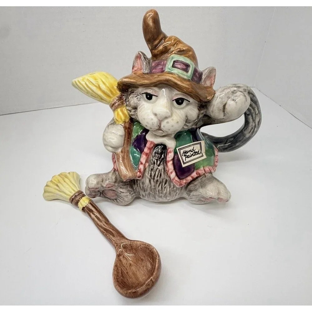 FITZ & FLOYD VINTAGE 1992 HALLOWEEN WITCH CAT CREAMER AND SUGAR BOWL SPOON